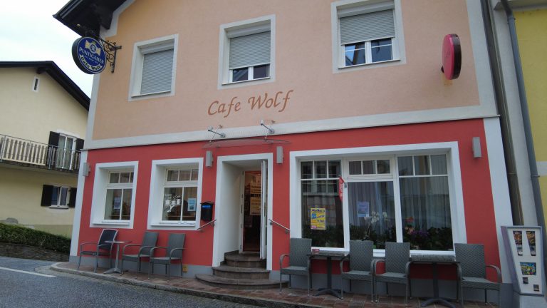 In Trautmannsdorf -Wohlfühlen und Genießen im Café Wolf !